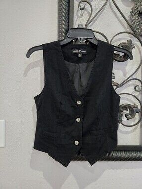 Almost Famous Black Sleeveless Button Vest